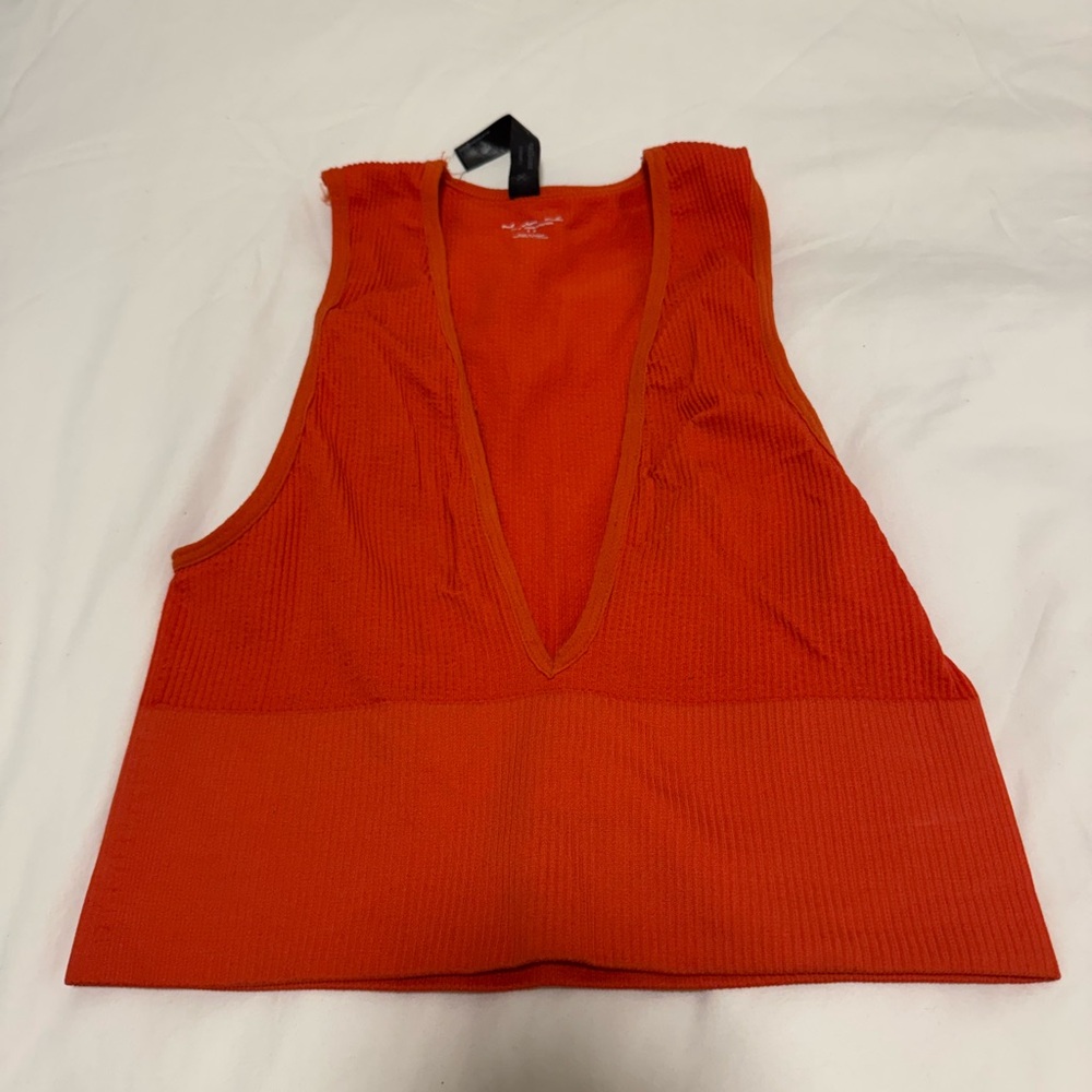 Urban Outfitters “Hailey” Seamless Plunge Cropped Tank Top